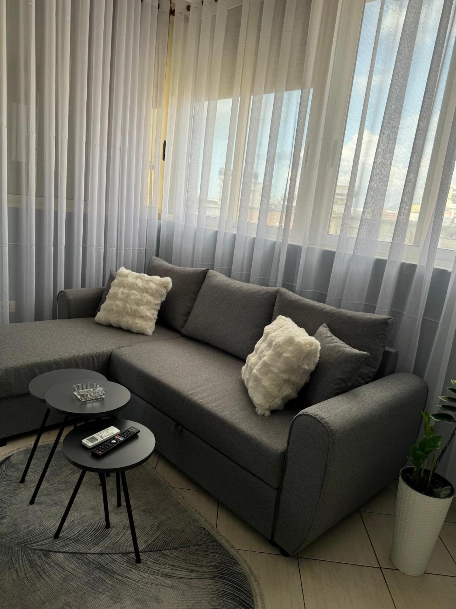 Mirela'S Apartment City Center Tirana Exteriér fotografie